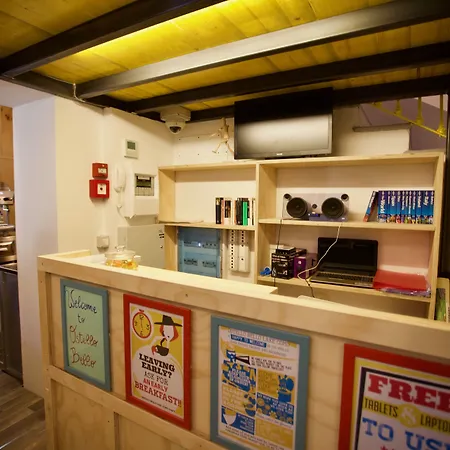 Ostello Bello Lake Como Auberge de jeunesse *